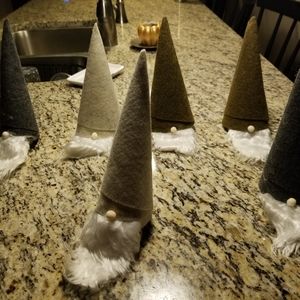 Gnomes hat and beards